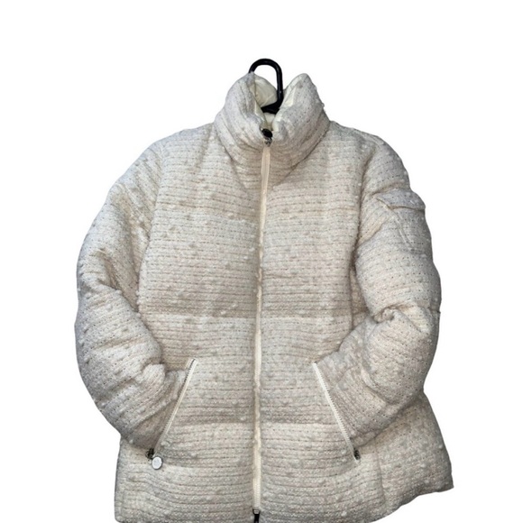 Moncler 2024 2,500 Puffer Jacket - Picture 4 of 9